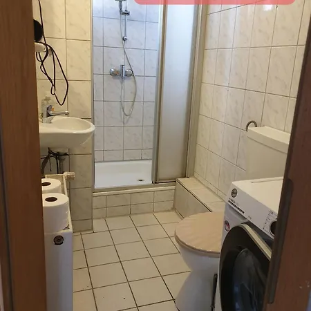 Monteurwohnung Bei Nina 2ogr *